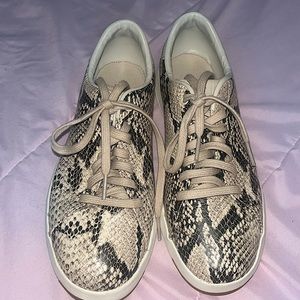 These are Cole Haan woman Athletic shoes